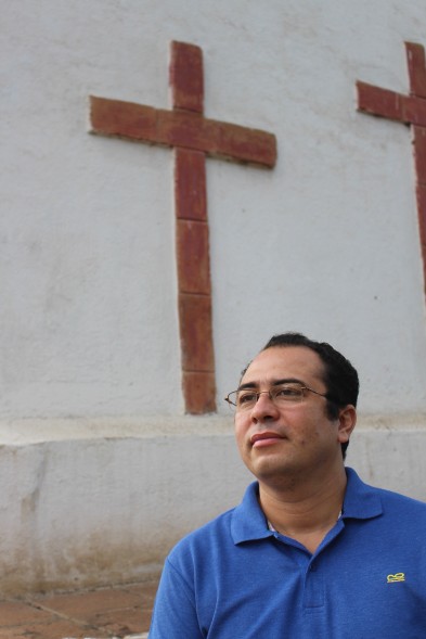 Father Victor Morales, parish priest of San Pedro, Leon. 2 Aug 18, Credit Steve Lewis